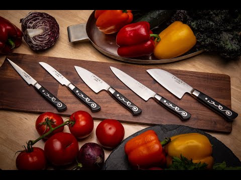 Video: I.O. Shen paring knives presented by Chef Luke Palladino